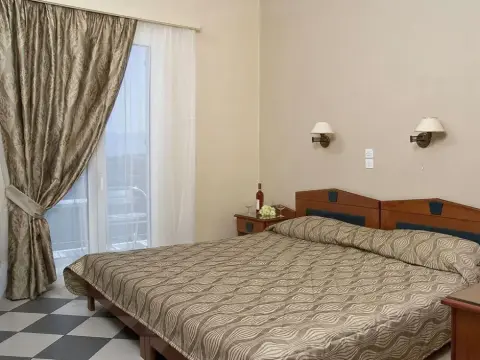 Hotel Klonos Anna - Photo 4