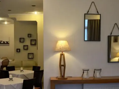 Hotel Messini - Photo 4