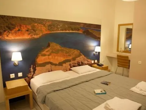 Hotel Nereides - Photo 2