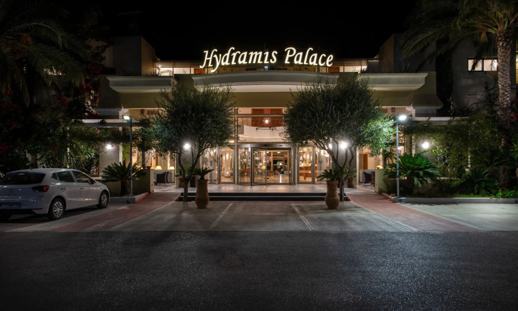HYDRAMIS PALACE BEACH RESORT 5 *