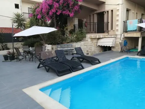 Iliana Apartments - Photo 2