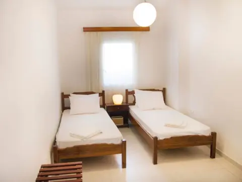 Iridanos Apartments - Photo 3