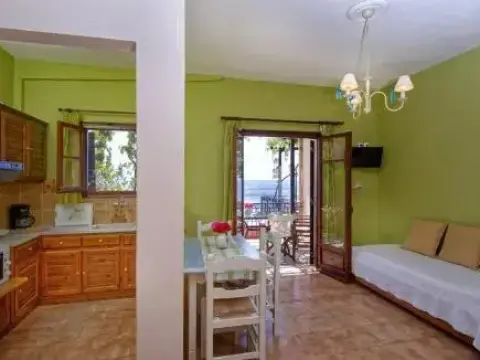 Iro House - Foto 1