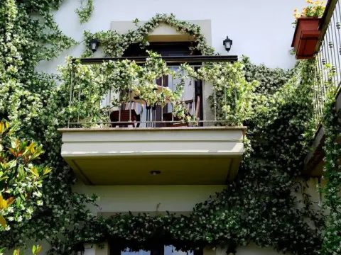 Jennifer Home Hotel - Photo 1