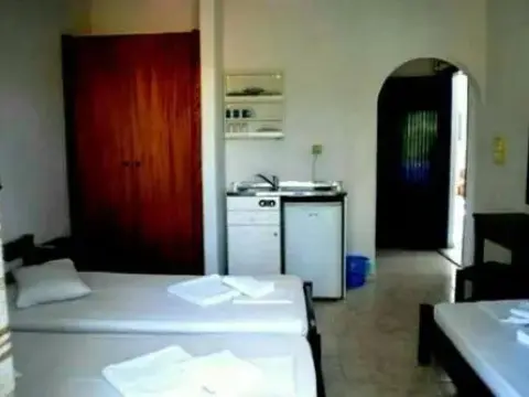 Jimmy'S Hostel - Photo 2