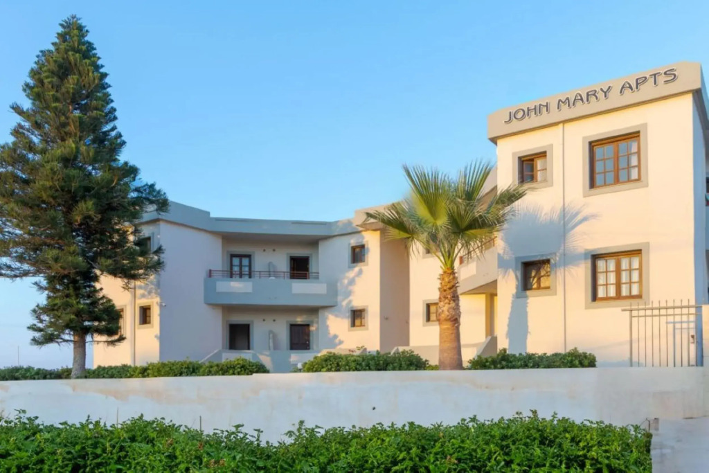 JOHN MARY APARTMENTS 3 *