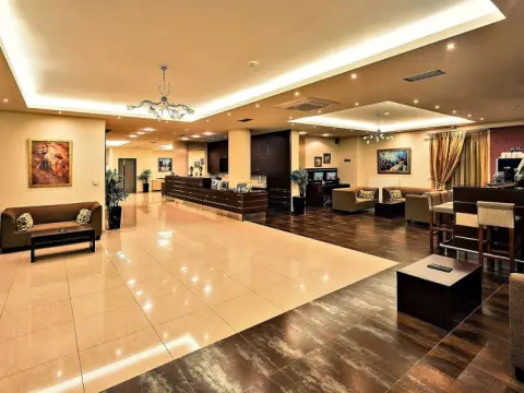 Kallirroe Hotel - Photo 2