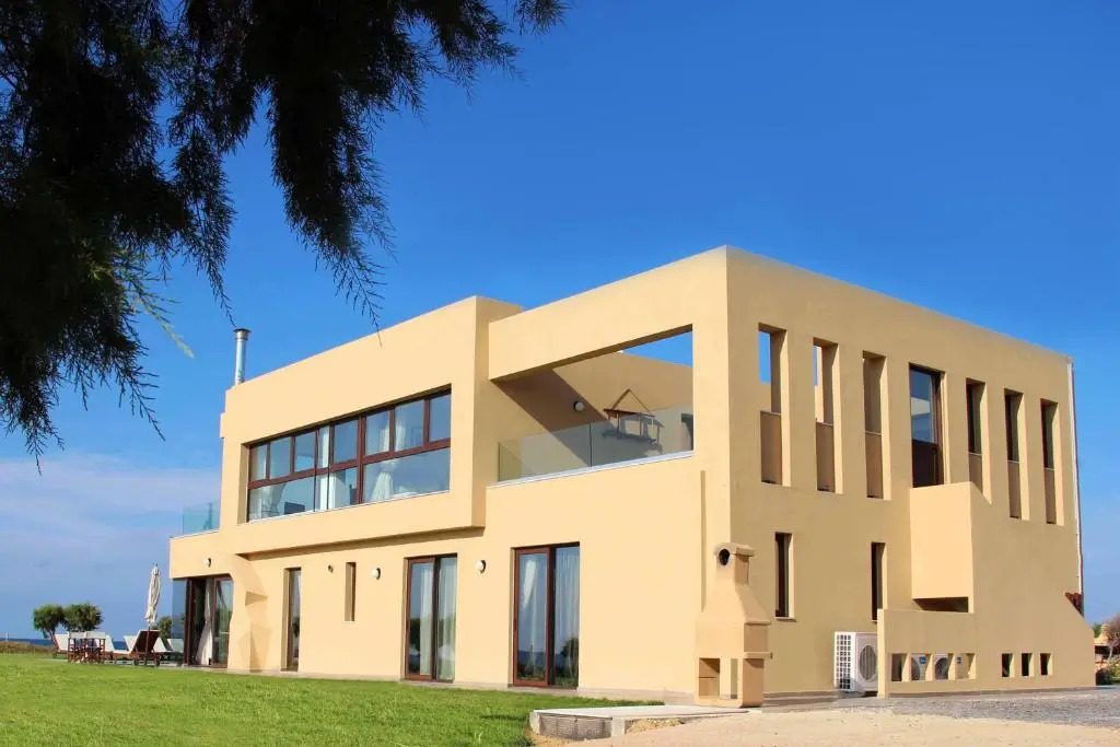 Kri Kri Village