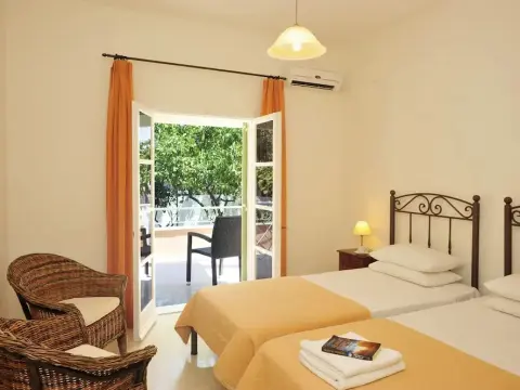 Kipos Apartments - Photo 2