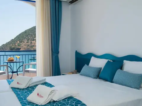 Knossos Hotel - Photo 4