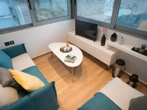 Kyveli Luxury Suites - Photo 3