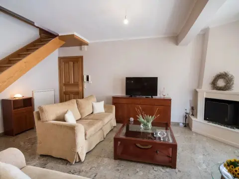 La Strada City House - Photo 2