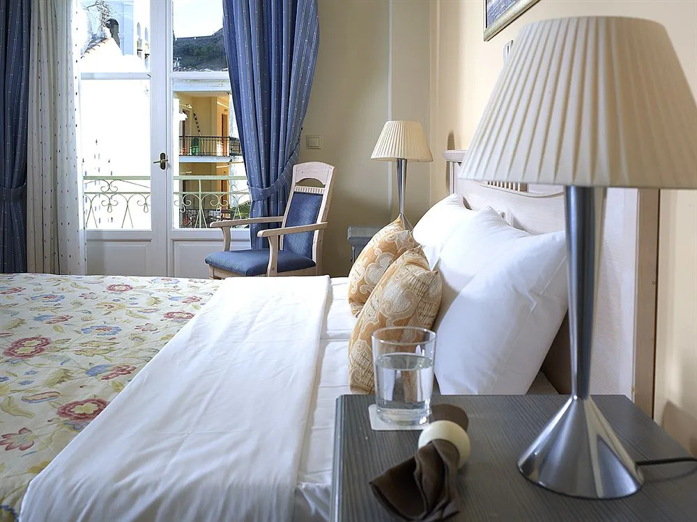 Latini Family Hotel - Photo 3