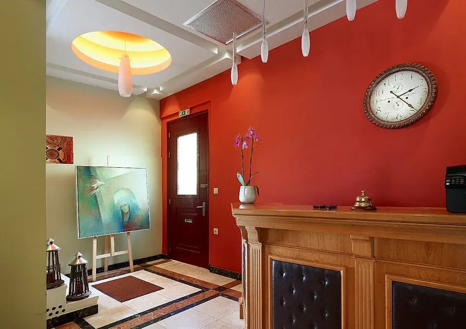 Latini Family Hotel - Photo 1