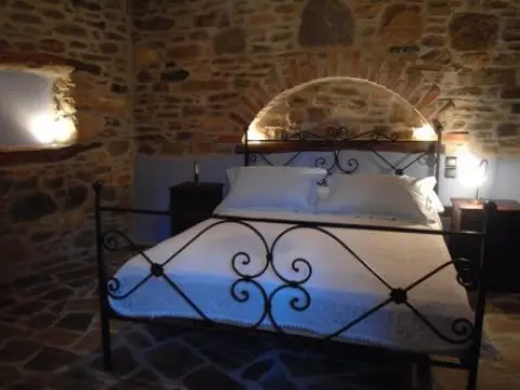 Lithos Homes - Photo 4