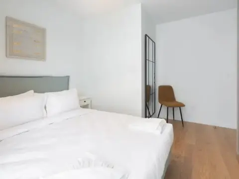LIV Athinum 1 - Luxury Apartment 5A - Photo 3