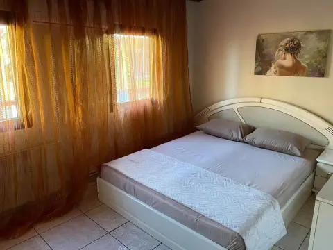 Lovely 2-bed House in Kavala - Photo 4