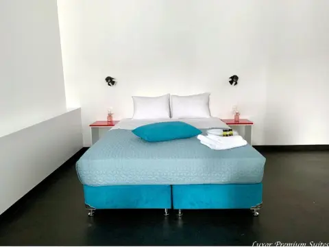 Luxor Premium Suites - Photo 3