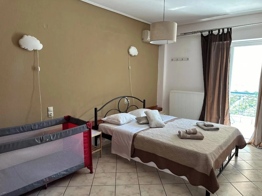 CITY CENTER HOTEL 3 *