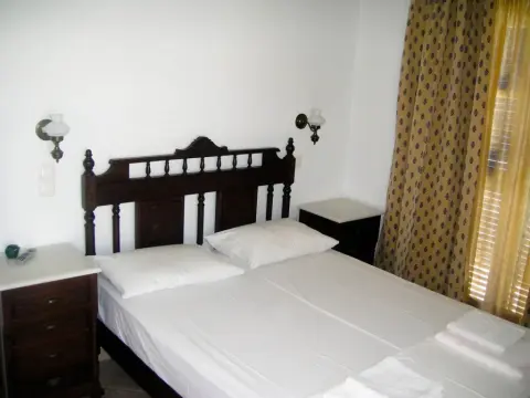 Maistrali Studios & Apartments - Photo 2