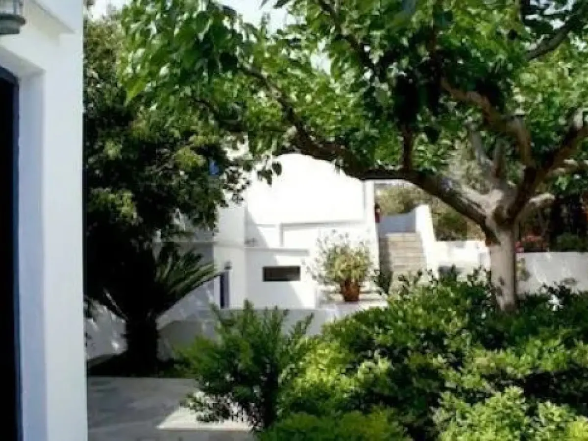 Maistros Studios