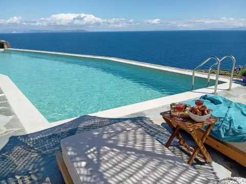 Mandrokathisio Luxury Apartments Sifnos - Photo 4