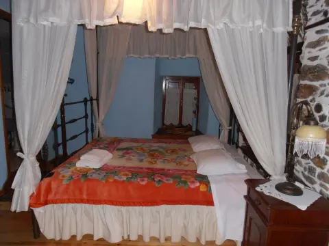 Mansion Terpou - Photo 1
