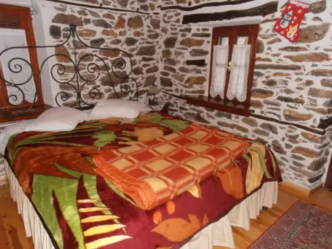 Mansion Terpou - Photo 2