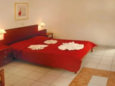 Maravel Land Beach Hotel - Photo 2