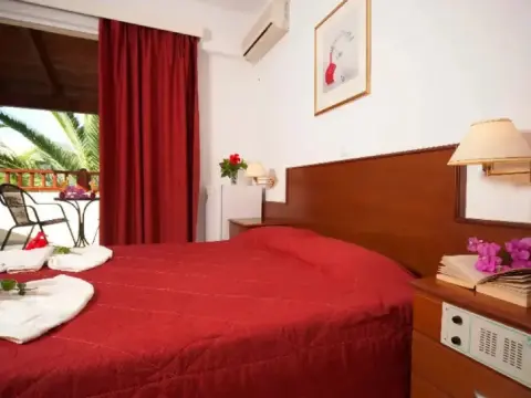 Maravel Land Beach Hotel - Photo 3