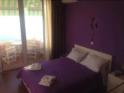Maravellia Art Hotel - Photo 2