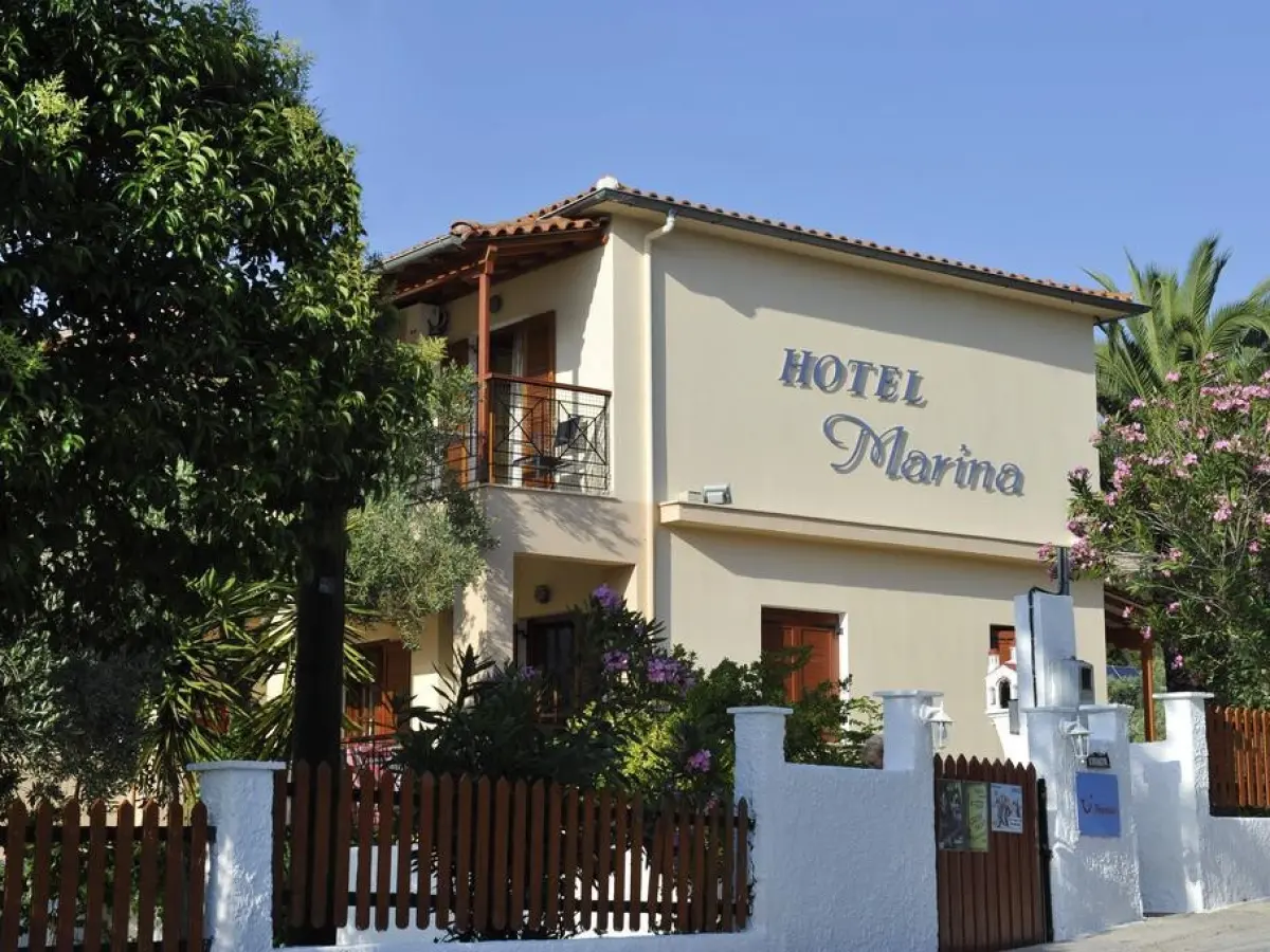 Marina Hotel