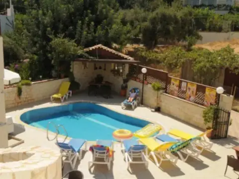 Matheos Apartments - Photo 3