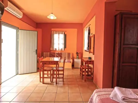 Merovigla Studios - Photo 3