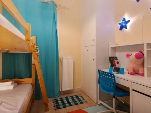 Metropolis Apartment - Photo 2