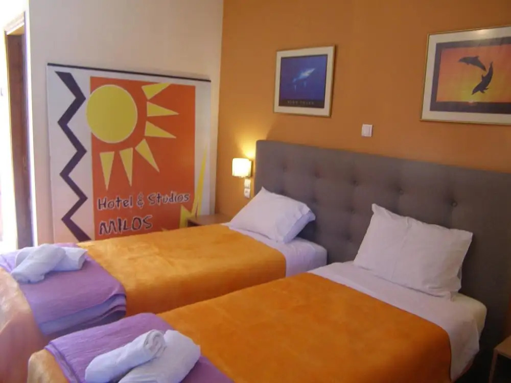 Milos Studios - Photo 4