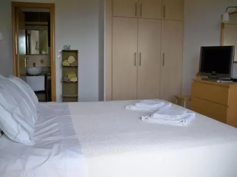 Miraluna Hotel - Photo 4