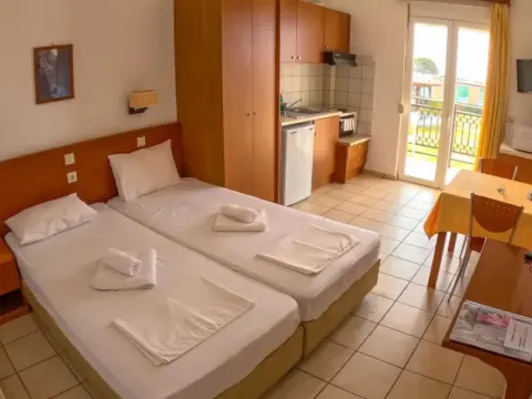 Monachus Monachus Apartments - Photo 4