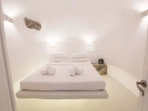 Morfi Cave House - Photo 2