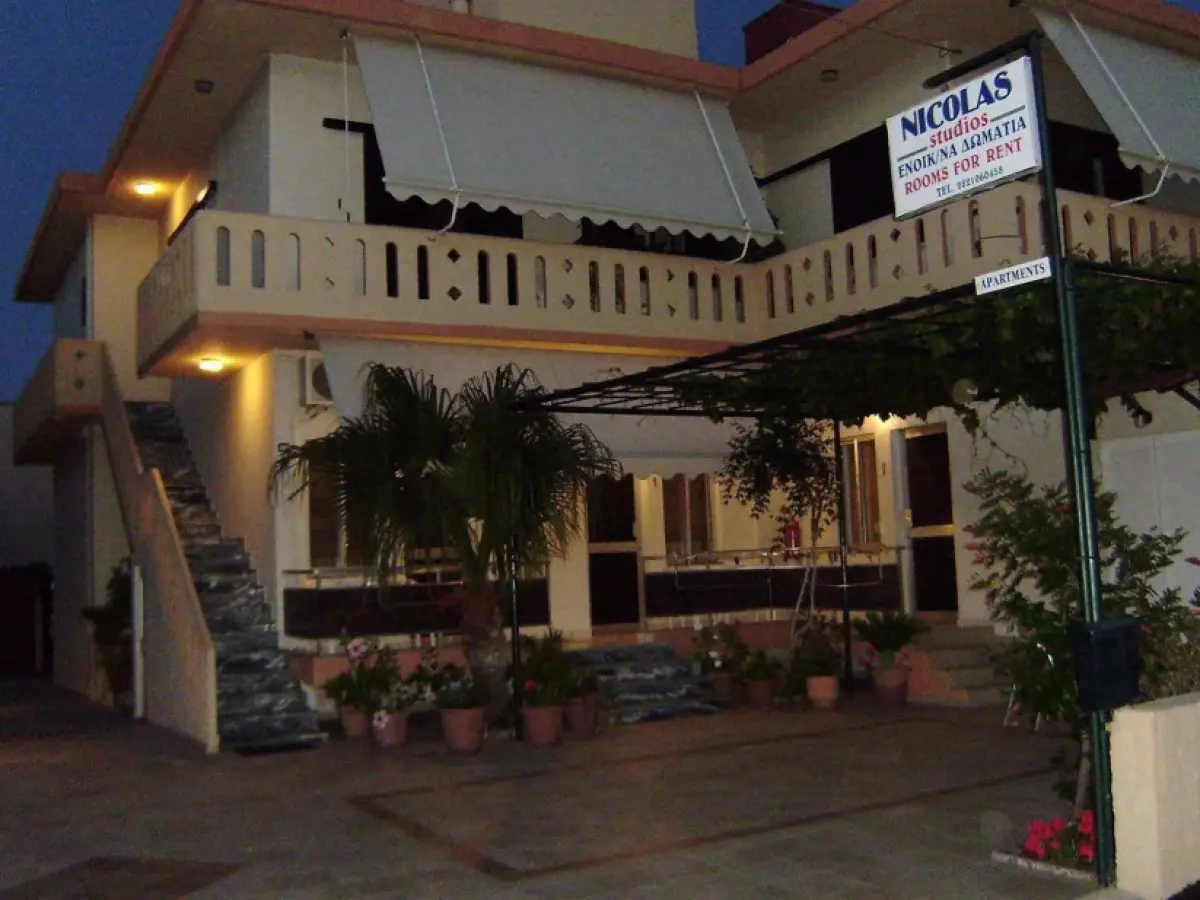 Nicolas Studios & Apartments