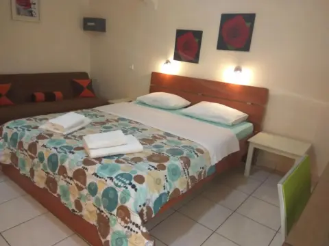 Nicolas Studios & Apartments - Photo 3