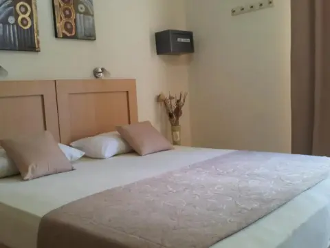 Nicolas Studios & Apartments - Photo 4