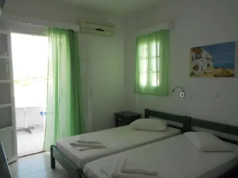 Nicolas Studios - Photo 3