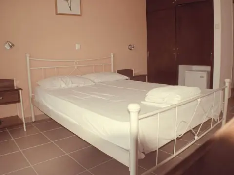 Nikolaki Rooms - Foto 1