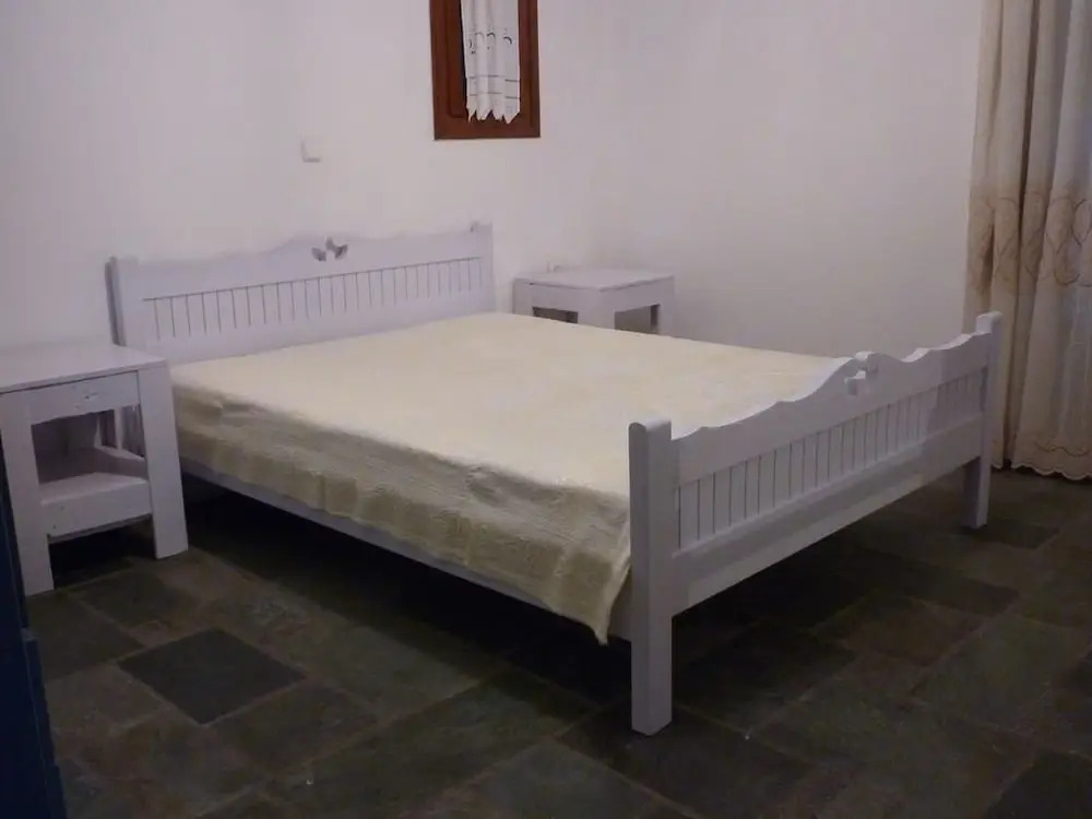 Nikoleta Kolympithres Paros