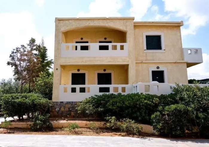 Niros Beach Front Apart Hotel