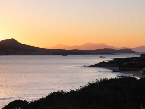 Oliaros Seaside Lodge - Photo 2