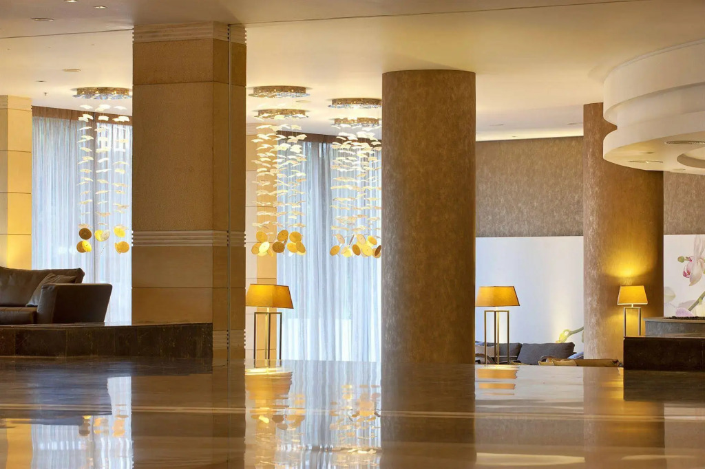 Olympic Palace Resort Hotel & Convention Center - Photo 2
