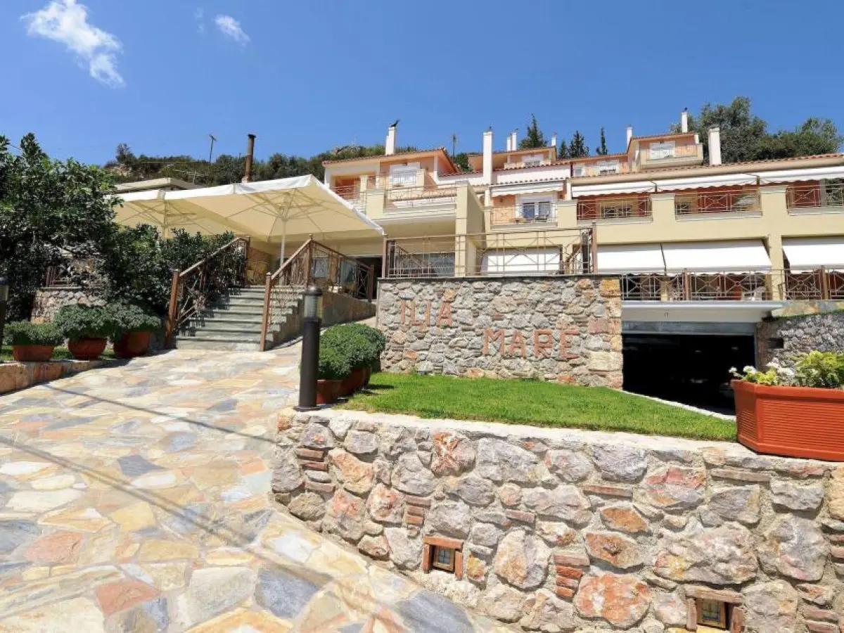 Ilia Mare Hotel