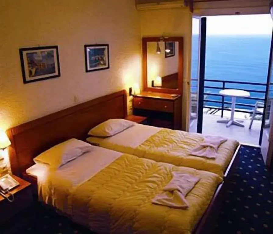 Kanelli Beach Hotel - фото 4